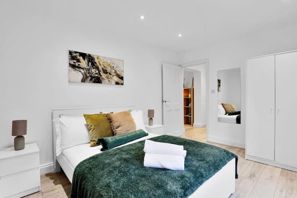 Stylish Camden Flat With Private Garden And Parking Londres