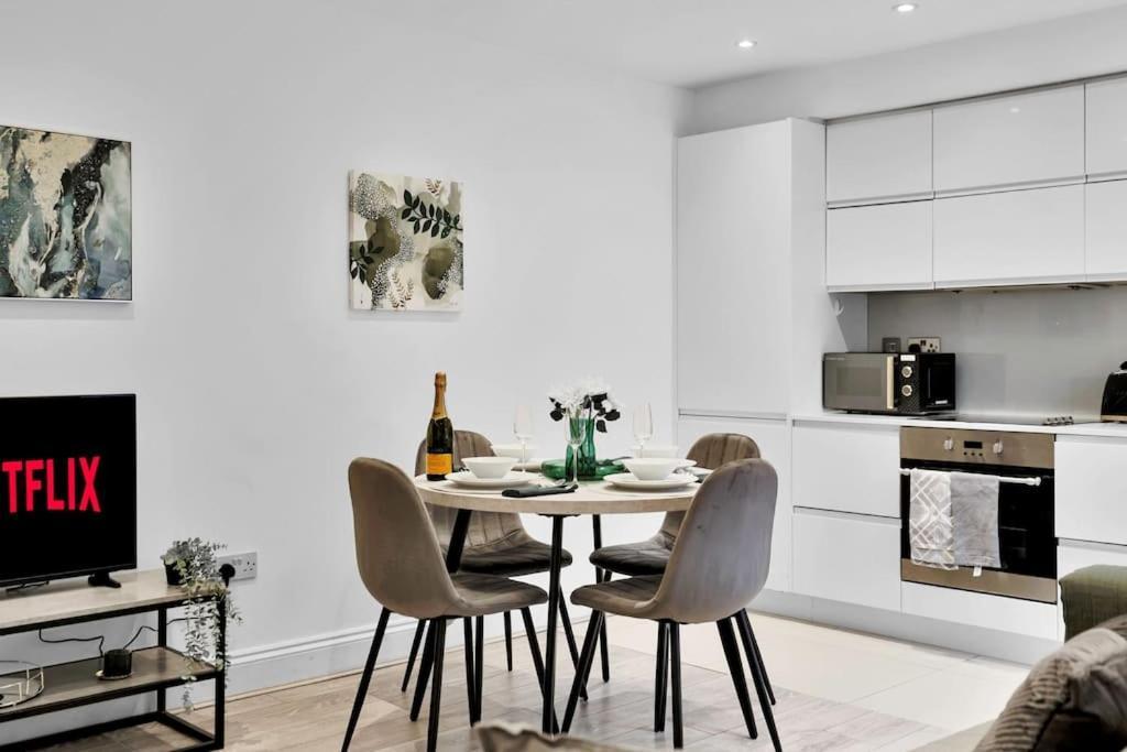 Appartamento Stylish Camden Flat With Private Garden And Parking
